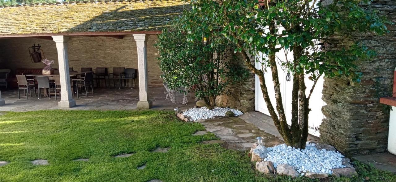 Casa Oute Guest House Sobrada Exterior photo